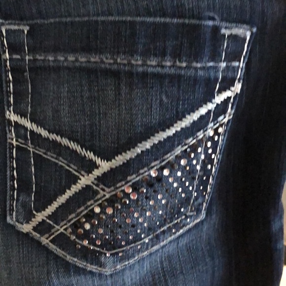BKE Couture  size 31  blue jeans straight cropped shown  w/ cuff NWT - Picture 6 of 16